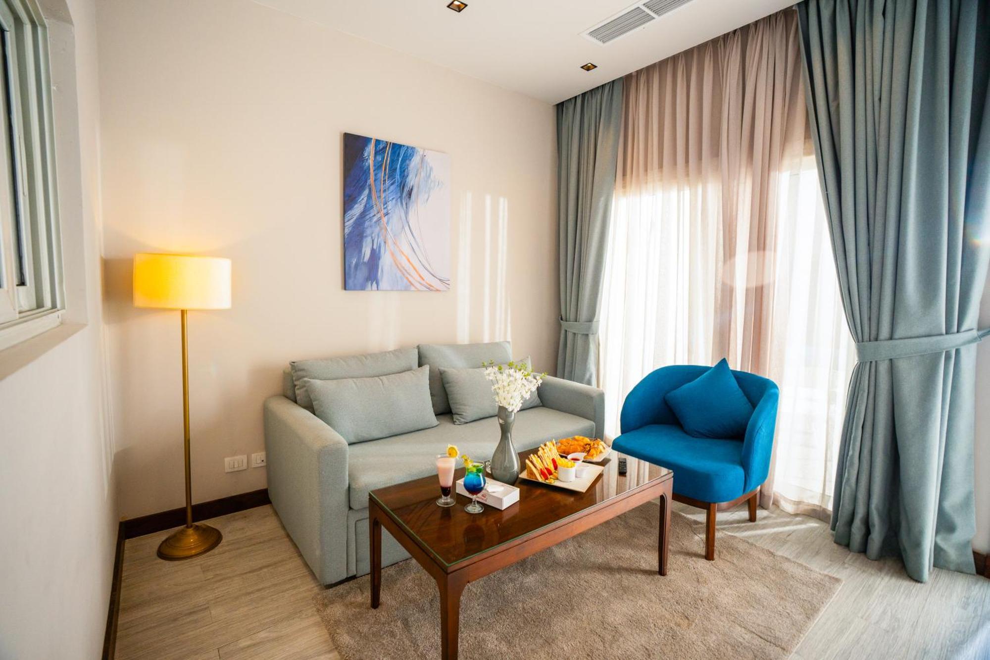 Junior Suite with Direct Sea View,1742669576:JPEG